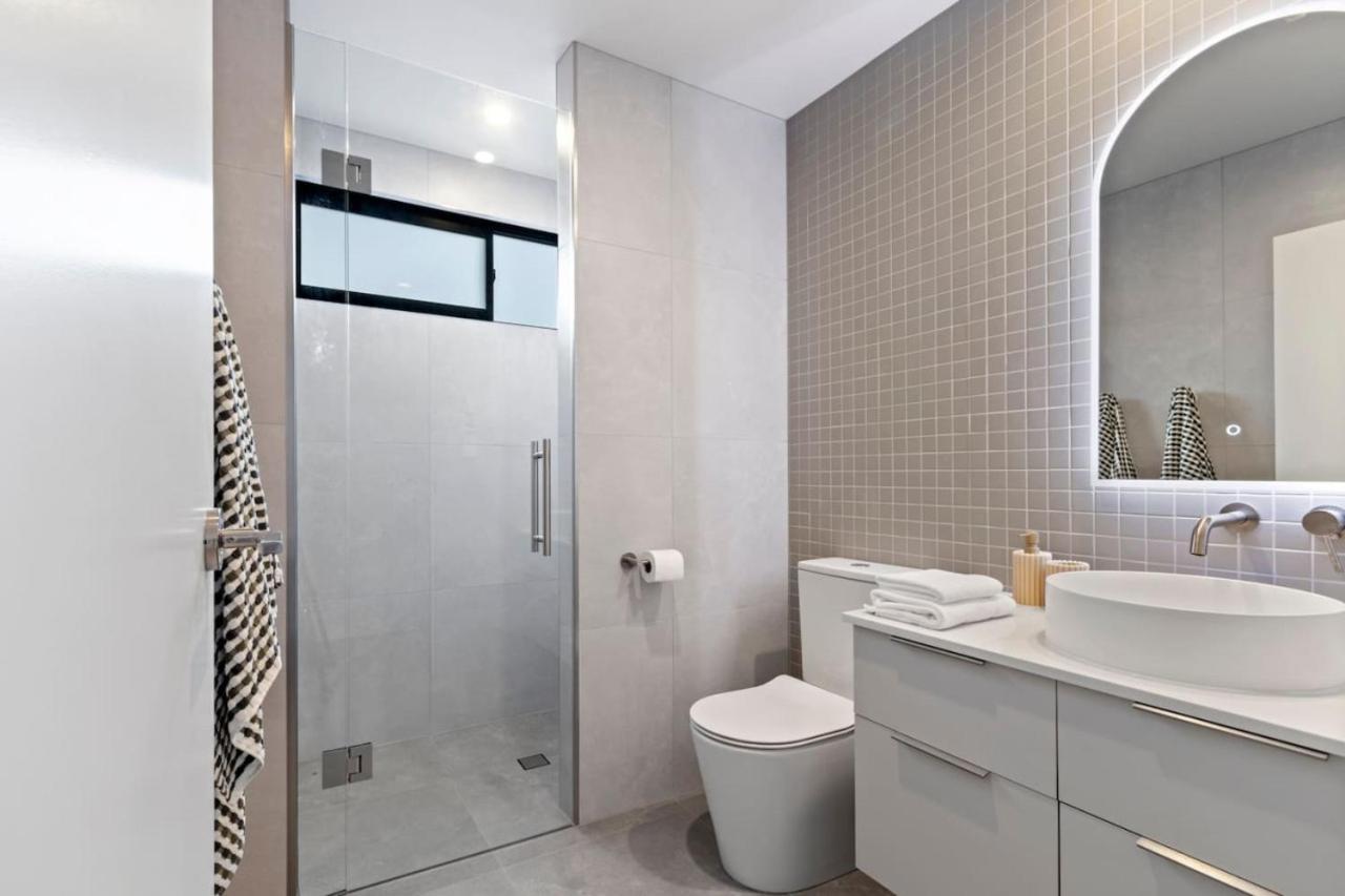 Holiday home Luxury Living With Views -by Kosh Bnb *