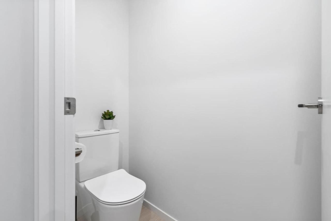 Luxury Living With Views -by Kosh Bnb Holiday home *
